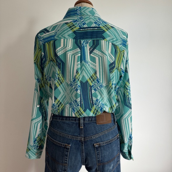 Coral Bay - Blue and White Long Sleeves Lined button Down Shirt - Picture 9 of 13